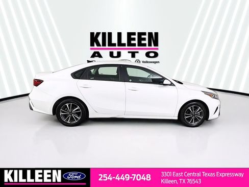 Used 2024 Kia Forte LXS FWD image 10