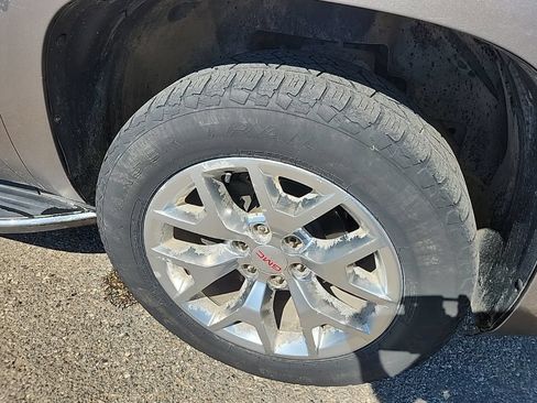 Used 2011 GMC Yukon XL Denali AWD/4WD image 45