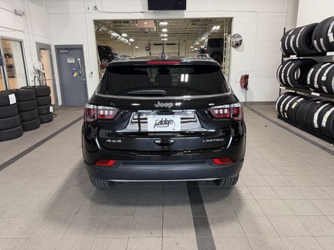 Used 2023 Jeep Compass Limited AWD/4WD image 8