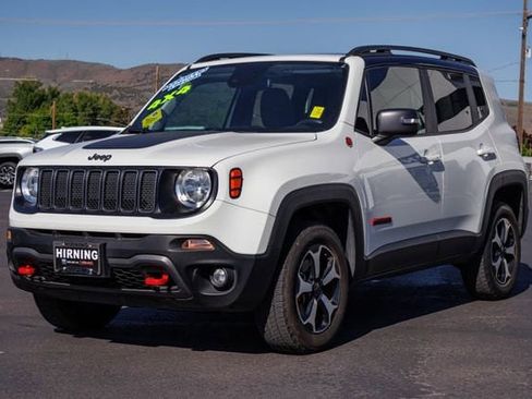 Used 2021 Jeep Renegade Trailhawk w/ Sun & Sound Group AWD/4WD image 35