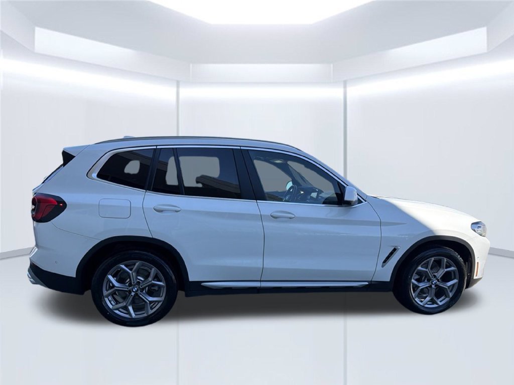 Used 2023 BMW X3 sDrive30i w/ Premium Package RWD image 8