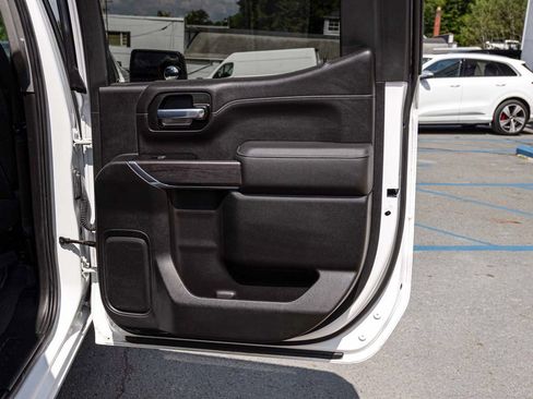 Used 2021 Chevrolet Silverado 1500 LTZ AWD/4WD image 15