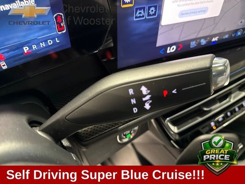 New 2026 Chevrolet Traverse High Country w/ LPO, Floor Liner Package AWD/4WD image 16