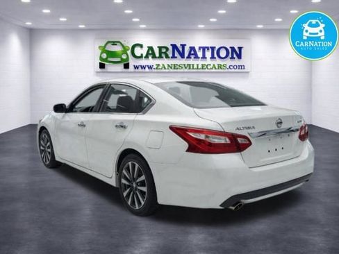Used 2017 Nissan Altima 2.5 SV FWD image 5
