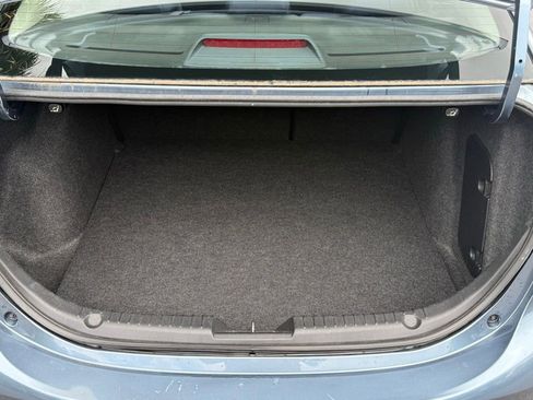 Used 2014 MAZDA MAZDA3 i Touring FWD image 31