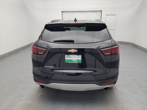 Used 2024 Chevrolet Blazer LT w/ Convenience Package FWD image 7