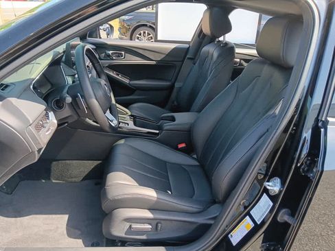 Used 2025 Acura Integra A-Spec FWD image 11