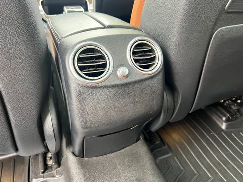 Used 2016 Mercedes-Benz GLC 300 4MATIC image 21