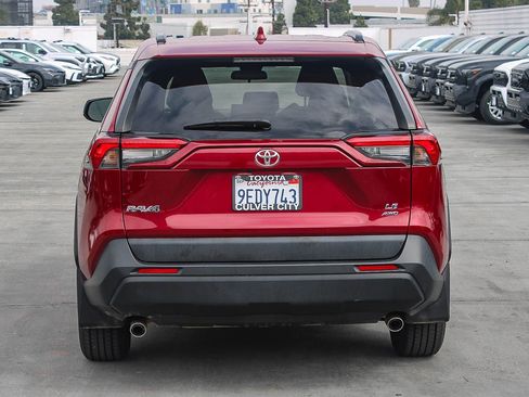 Certified 2019 Toyota RAV4 LE w/ All Weather Liner Package image 8