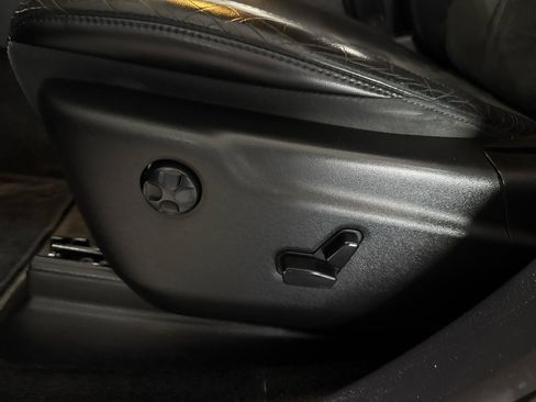 Used 2015 Jeep Grand Cherokee Altitude image 10