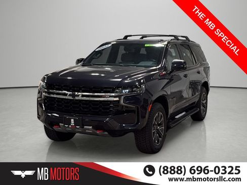 Used 2022 Chevrolet Tahoe Z71 w/ Luxury Package AWD/4WD image 1
