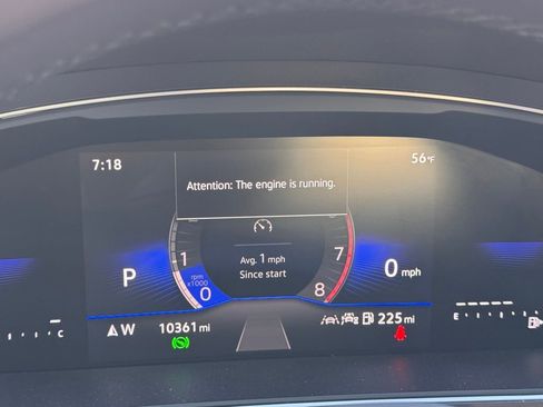 Used 2024 Volkswagen Tiguan SE R-Line image 22