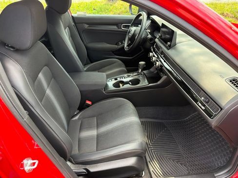 Used 2023 Honda Civic Sport image 25