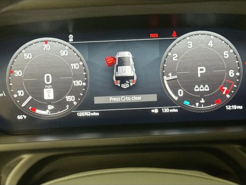 Used 2024 Land Rover Defender 110 X-Dynamic SE image 11