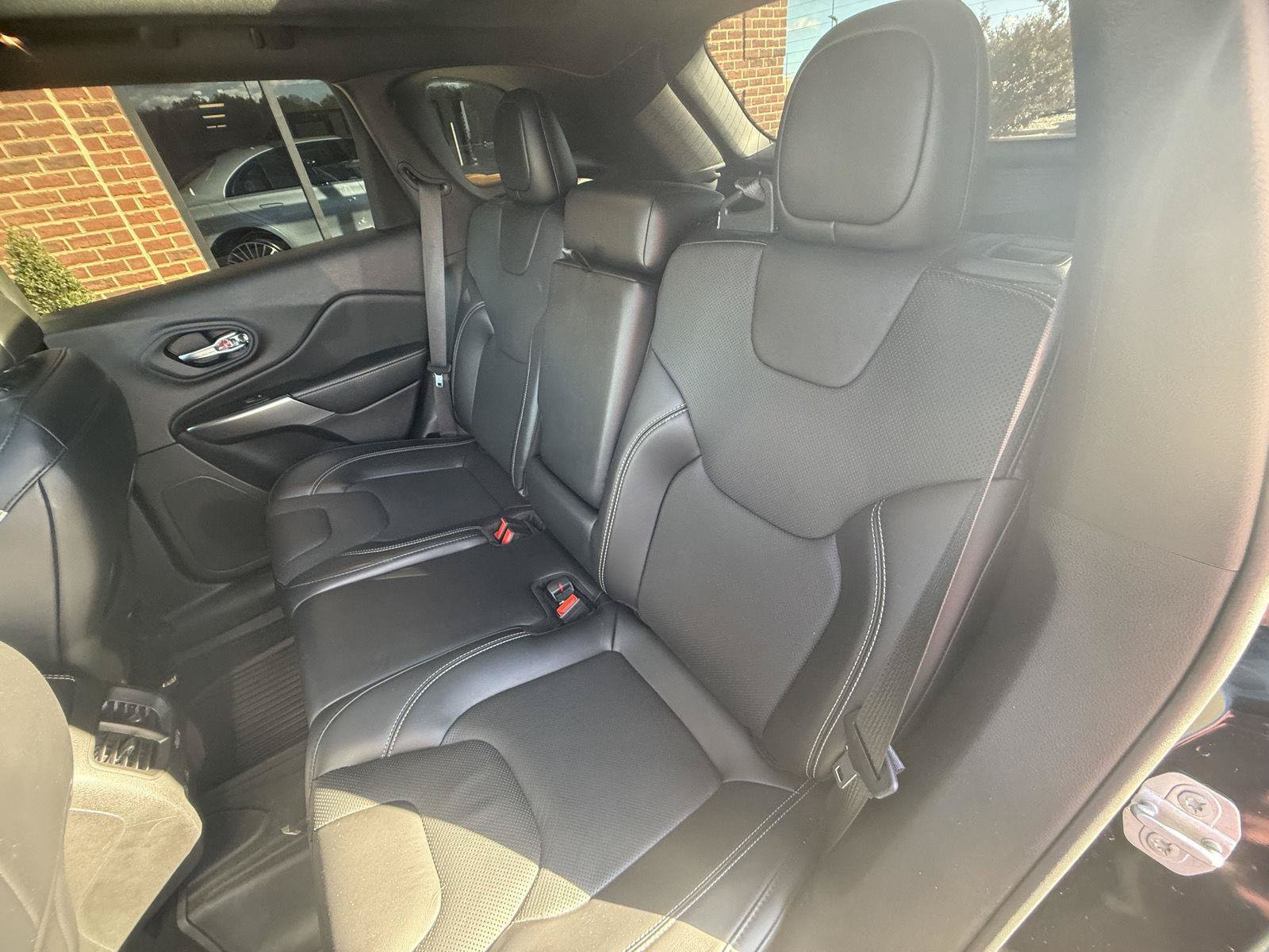 Used 2021 Jeep Cherokee Latitude Lux 80th Anniv w/ Quick Order Package 26U 80TH AWD/4WD image 20