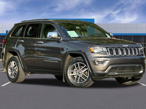 Used 2020 Jeep Grand Cherokee Limited AWD/4WD image 2