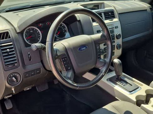 Used 2012 Ford Escape XLT FWD image 10
