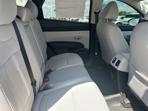 New 2026 Hyundai Tucson SEL FWD image 32
