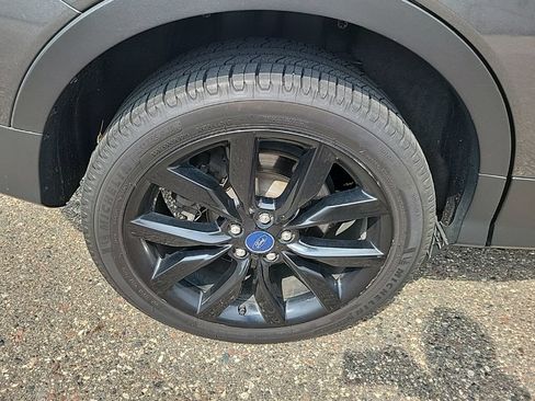 Used 2018 Ford Escape SEL w/ Ford Safe & Smart Package FWD image 30