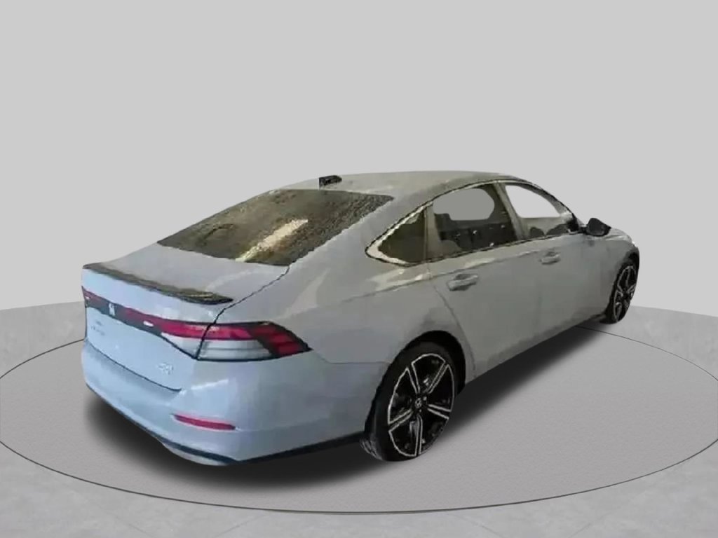 Used 2023 Honda Accord Sport image 32