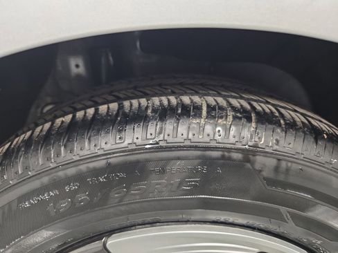 Used 2022 Hyundai Ioniq Blue image 47