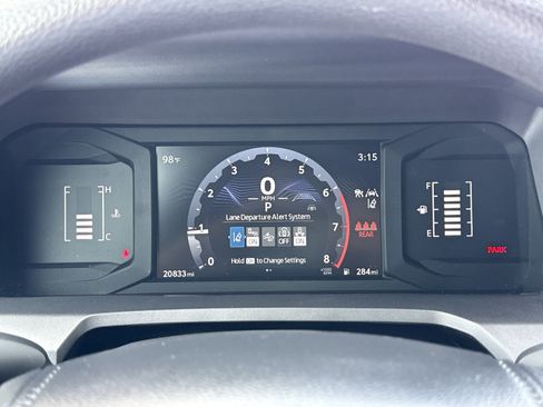 Used 2025 Toyota Tacoma SR5 RWD image 19