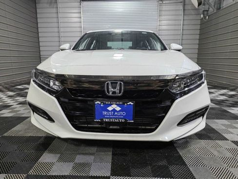 Used 2020 Honda Accord Sport image 3
