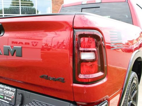New 2026 RAM 1500 Laramie AWD/4WD image 25