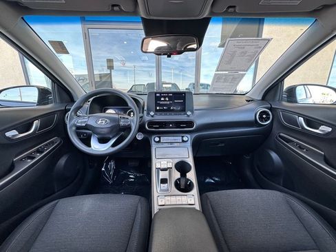 Used 2023 Hyundai Kona SE image 23