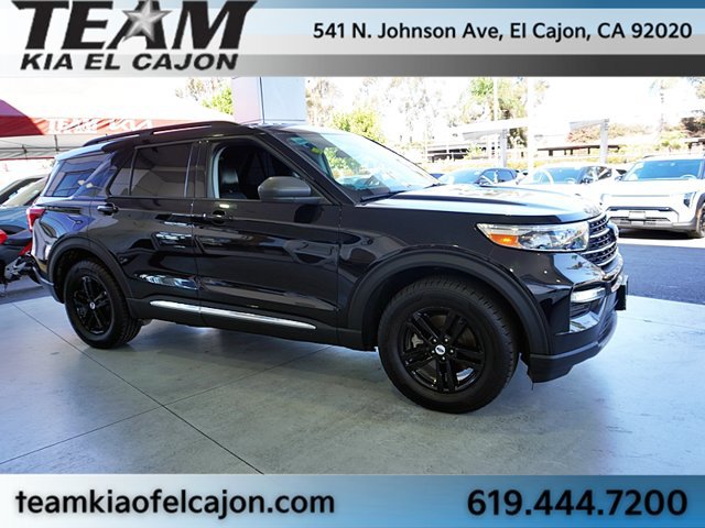 Used 2023 Ford Explorer XLT w/ Equipment Group 202A AWD/4WD image 11