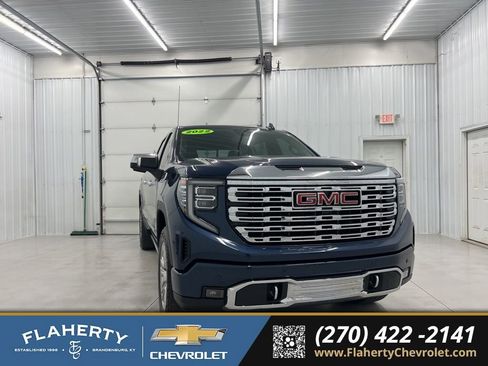 Used 2022 GMC Sierra 1500 Denali image 1