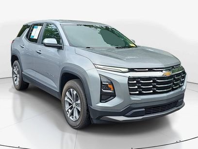 Used 2025 Chevrolet Equinox LT