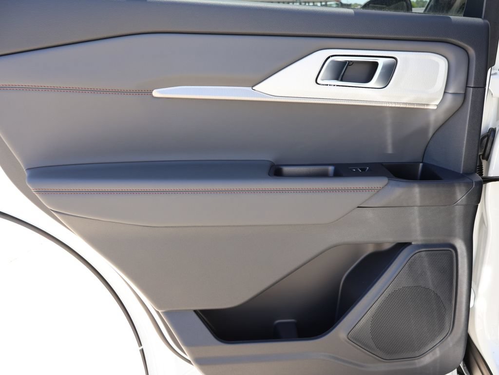 New 2026 Ford Explorer Active w/ Active Comfort Package AWD/4WD image 19