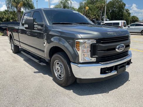 Used 2019 Ford F250 XL w/ Power Equipment Group RWD image 11