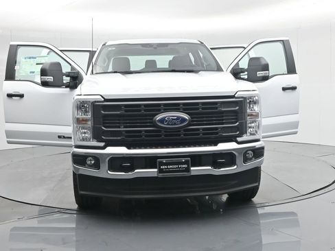 New 2026 Ford F350 XL w/ XL Driver Assist Package image 32