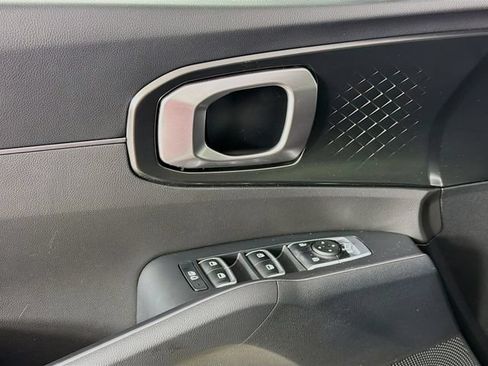 Used 2023 Kia Sorento EX AWD/4WD image 21