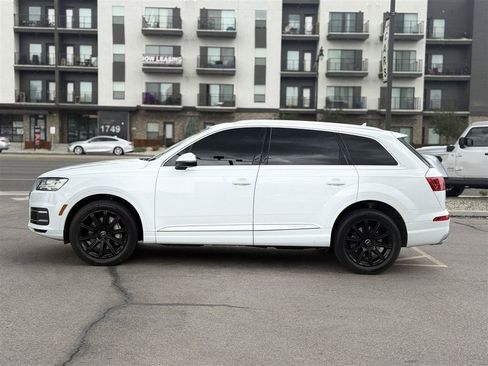 Used 2019 Audi Q7 3.0T Premium Plus w/ Premium Plus Package AWD/4WD image 4