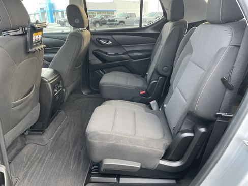 Used 2019 Chevrolet Traverse LT image 21
