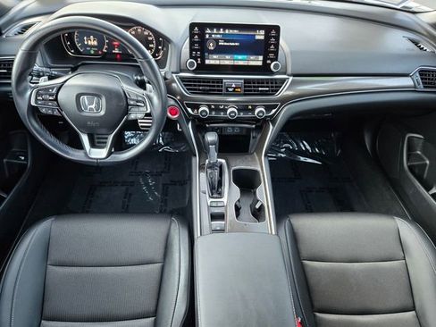 Used 2022 Honda Accord Sport image 11