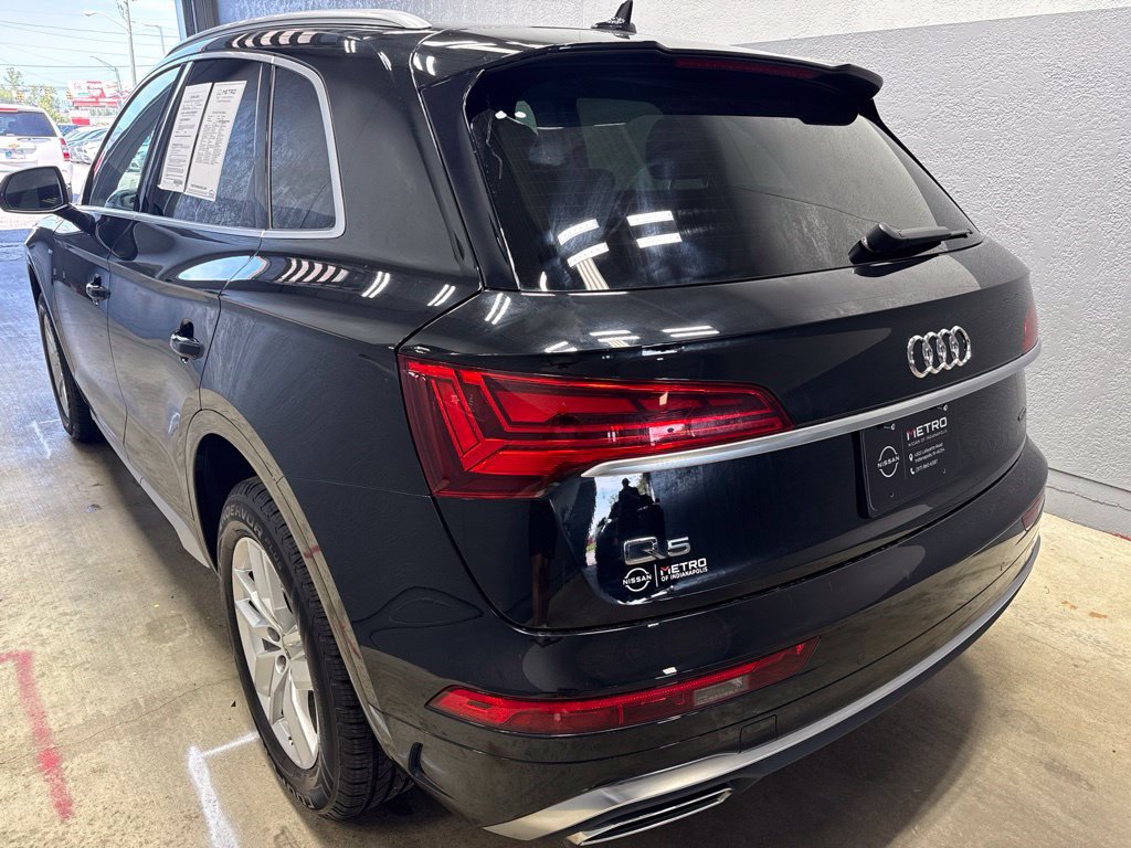 Used 2023 Audi Q5 2.0T Premium w/ Convenience Package AWD/4WD image 8