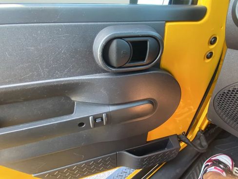 Used 2008 Jeep Wrangler X AWD/4WD image 19