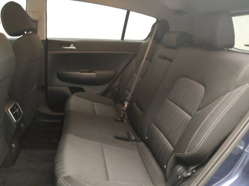Used 2022 Kia Sportage LX FWD image 18