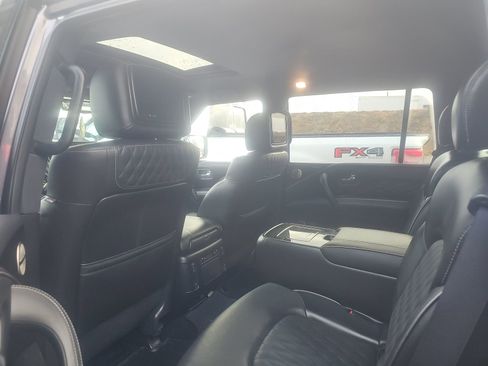 Used 2022 INFINITI QX80 Sensory w/ All-Season Package image 18
