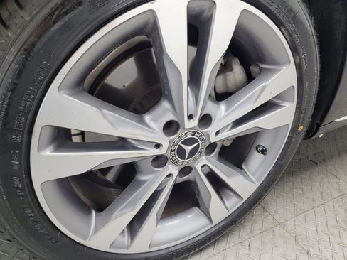 Used 2018 Mercedes-Benz C 300 Sedan image 31
