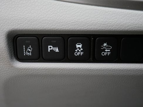 Used 2016 Acura RLX w/ Advance Package image 26