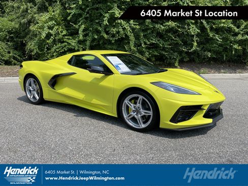 Used 2022 Chevrolet Corvette Stingray Preferred Conv w/ Battery Protection Package RWD image 1