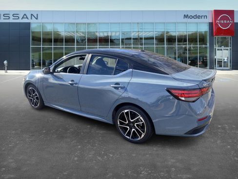 New 2025 Nissan Sentra SR w/ SR Premium Package image 6