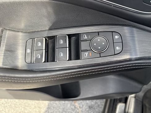 Used 2021 Nissan Rogue Platinum FWD image 17