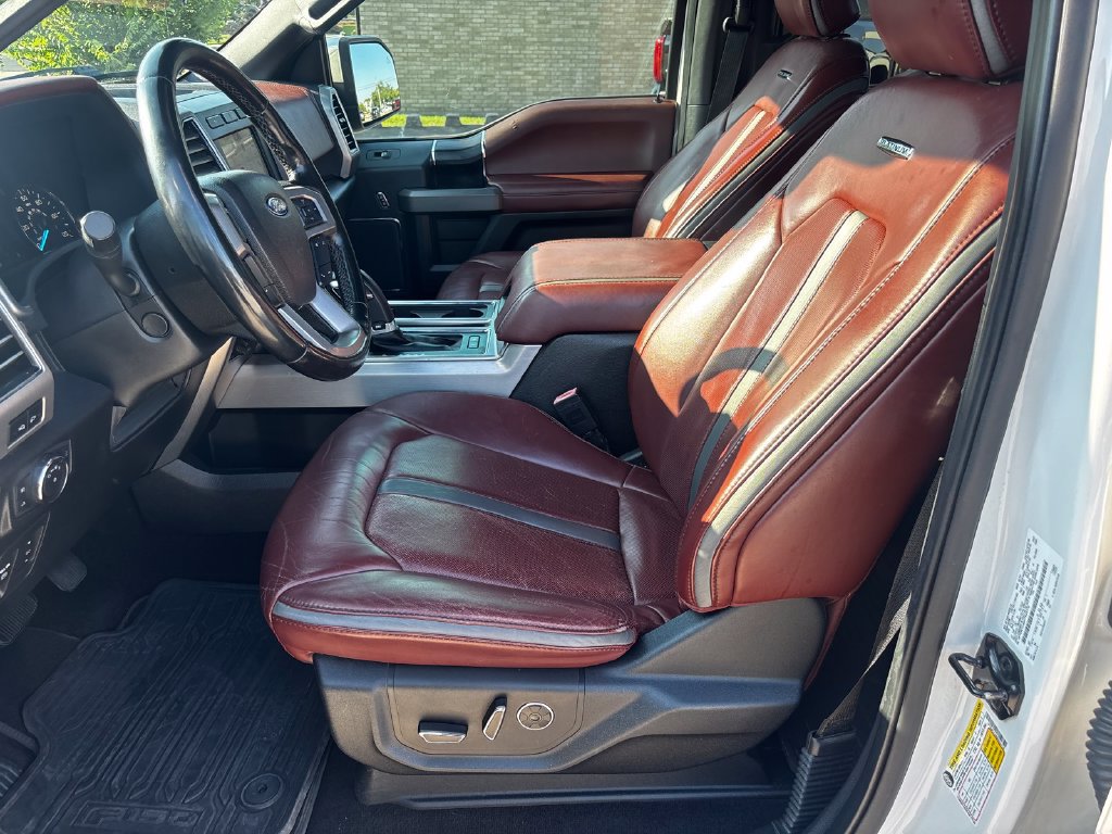 Used 2019 Ford F150 Platinum w/ Equipment Group 701A Luxury RWD image 19