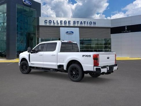 New 2026 Ford F250 Lariat w/ Black Appearance Package AWD/4WD image 4